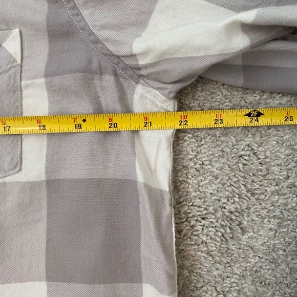 Uniqlo Button Down Flannel Shirt. Multicolor. XXL - Picture 10 of 10